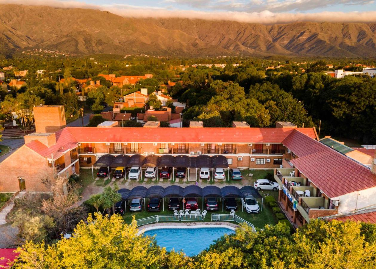 Hotel Valle Del Sol Merlo Екстериор снимка